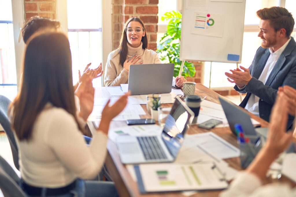 Conexion con clientes SLA!